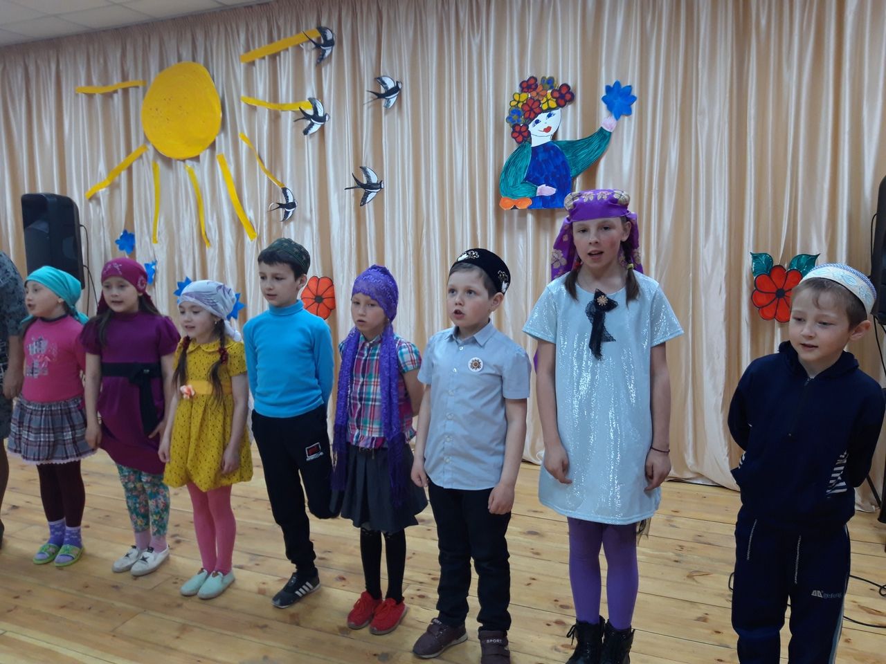 25 апреля в Подгорновской СБ провели конкурс чтецов «Габдулла Тукай в наших сердцах!».