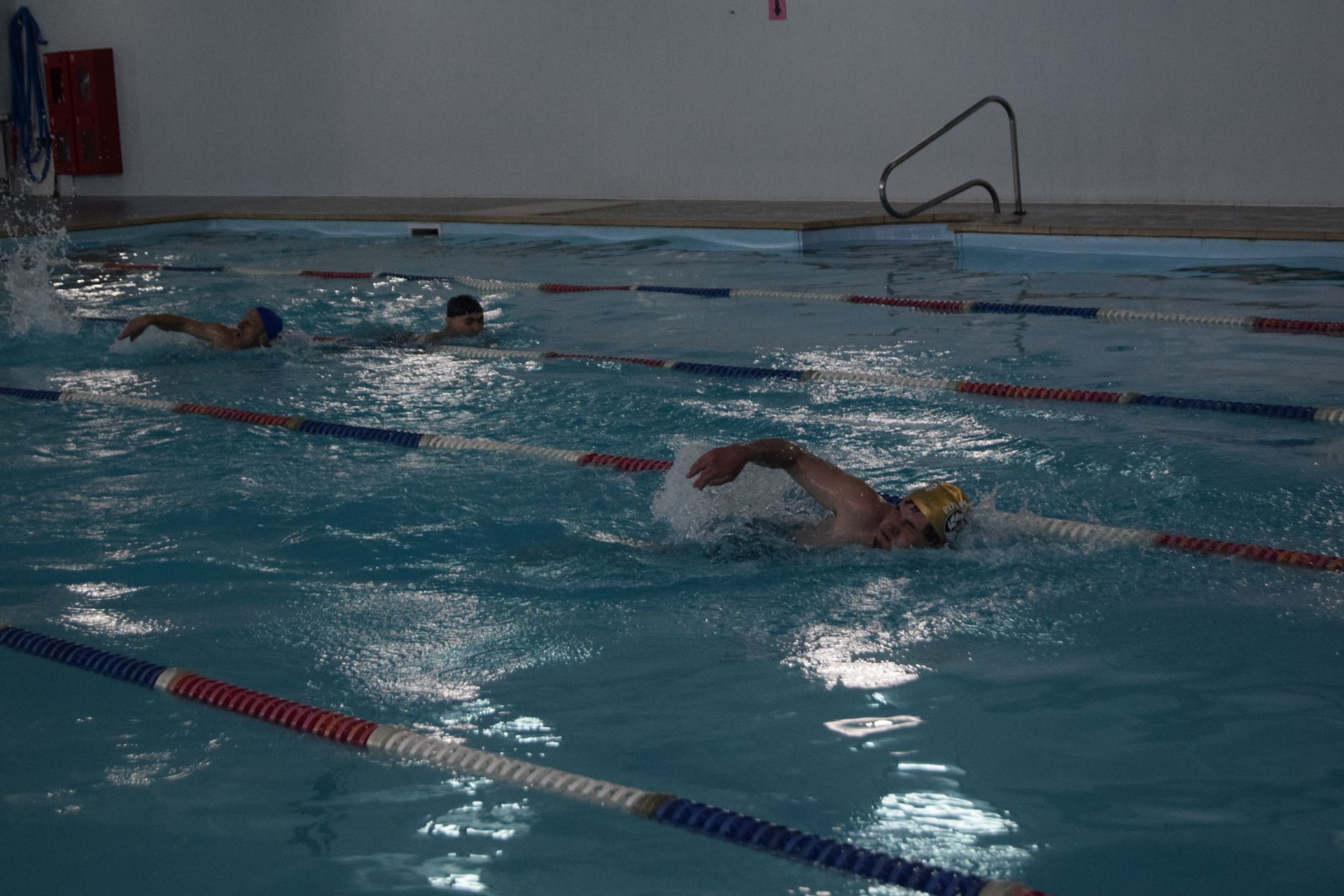 В Уруссу прошли соревнования по плаванию среди инвалидов по зрению