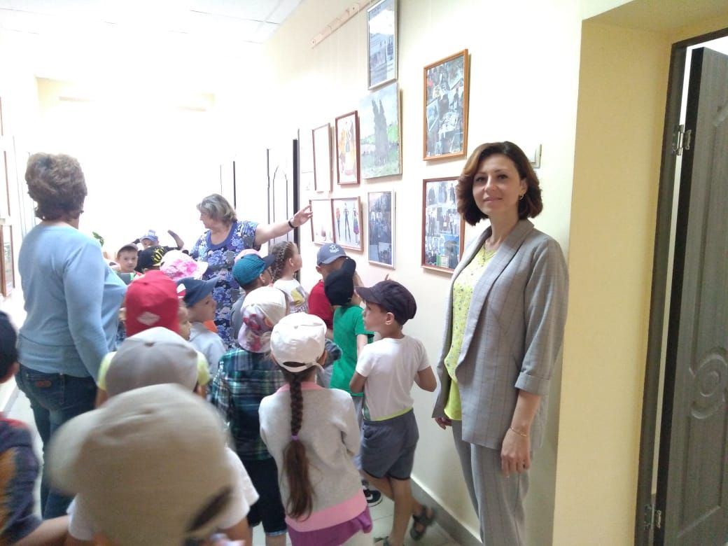 Выпускные группы детского сада посетили Уруссинскую детскую школу искусств.