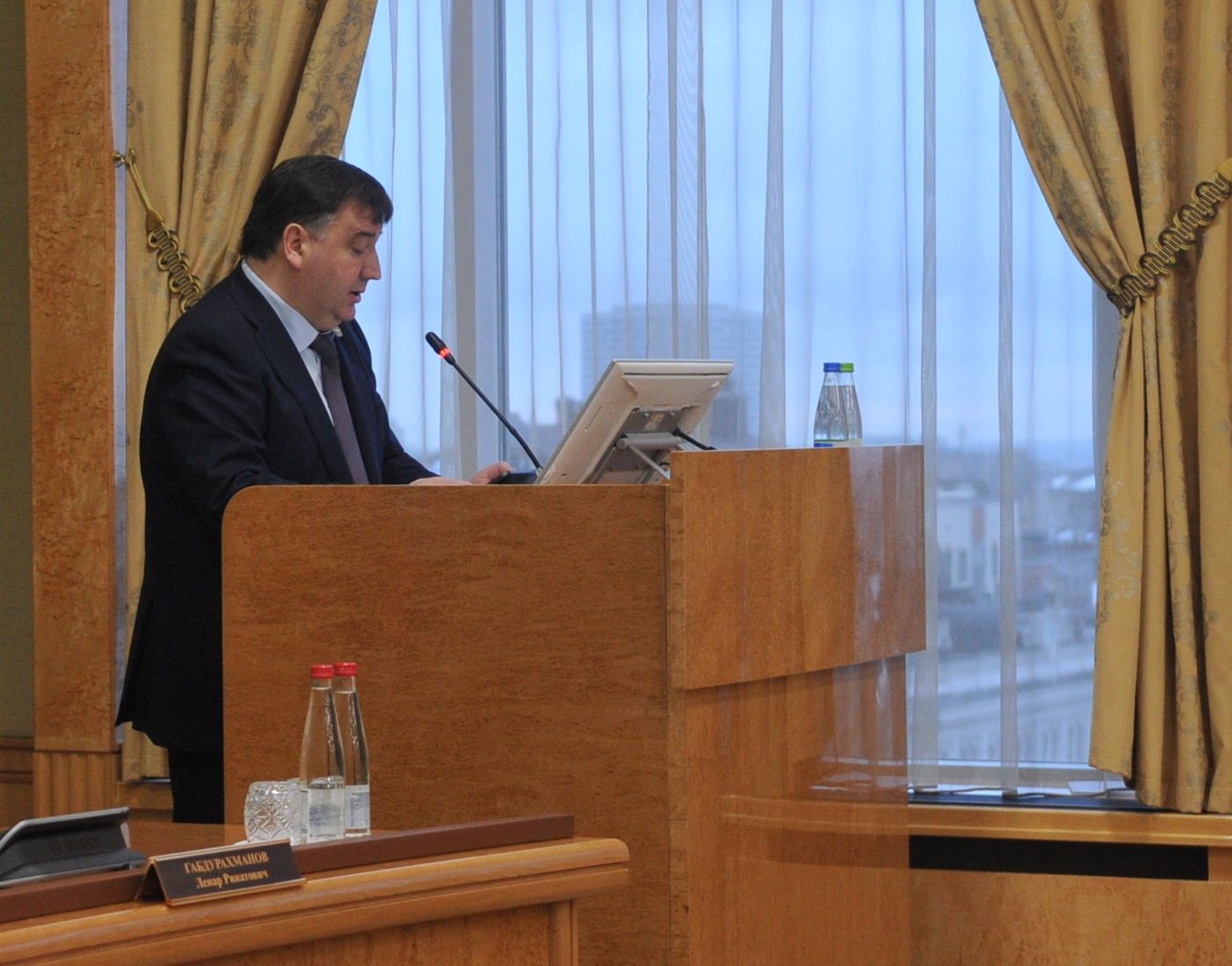 В Кабинете МинистровРеспублики Татарстан состоялось заседаниеправительственной комиссии по обеспечению безопасности дорожного движения