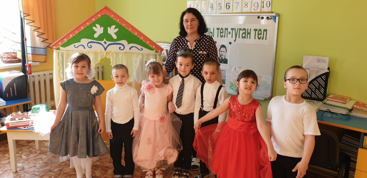 В Старо-Уруссинском детском саду провели мероприятие "Ин татлы тел - туган тел"