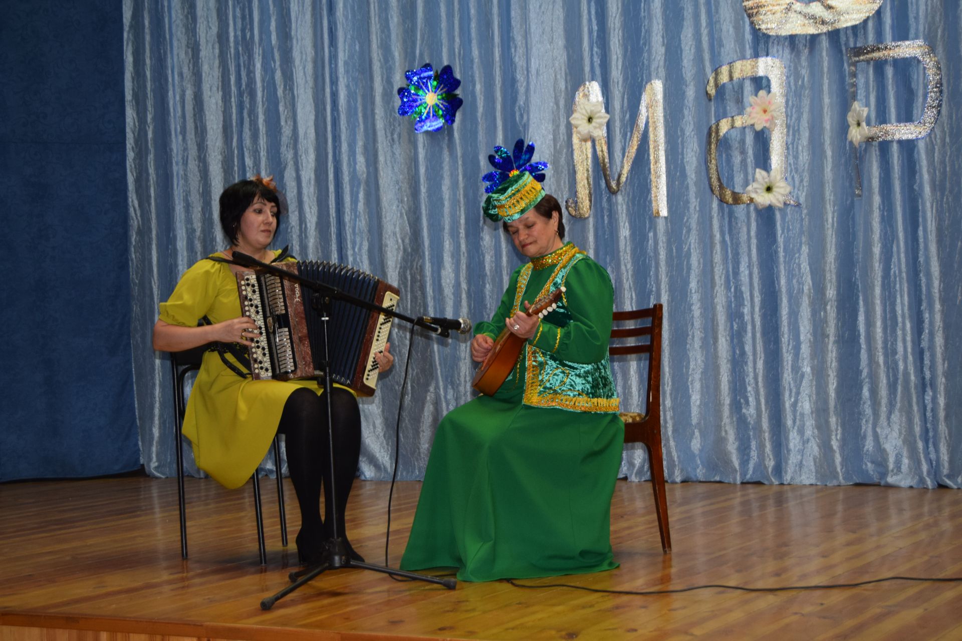 В Старые Уруссу&nbsp;состоялся праздничный концерт посвященный женскому дню 8 марта