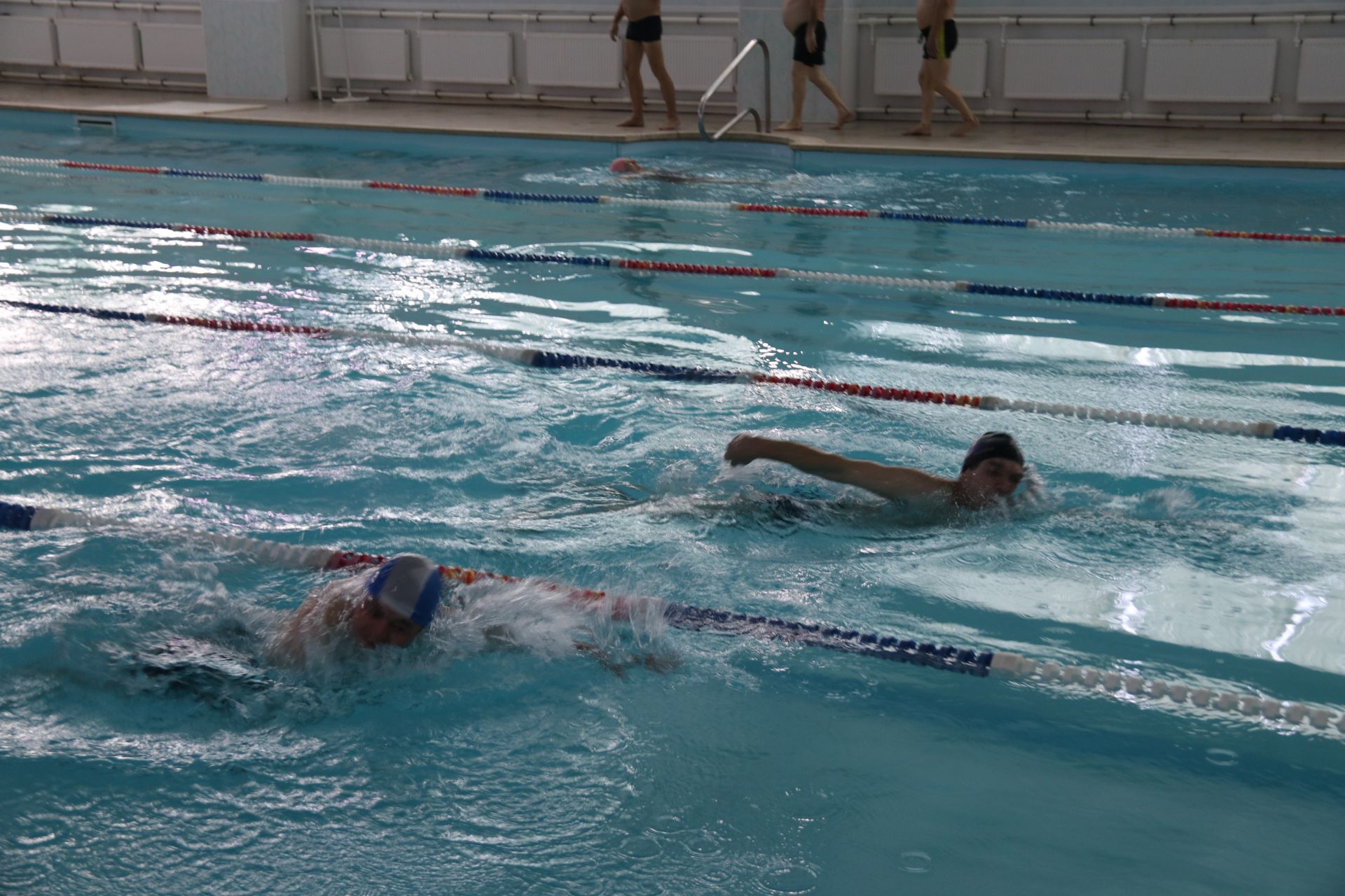 В рамках декады инвалидов в Уруссу прошли соревнования по плаванию
