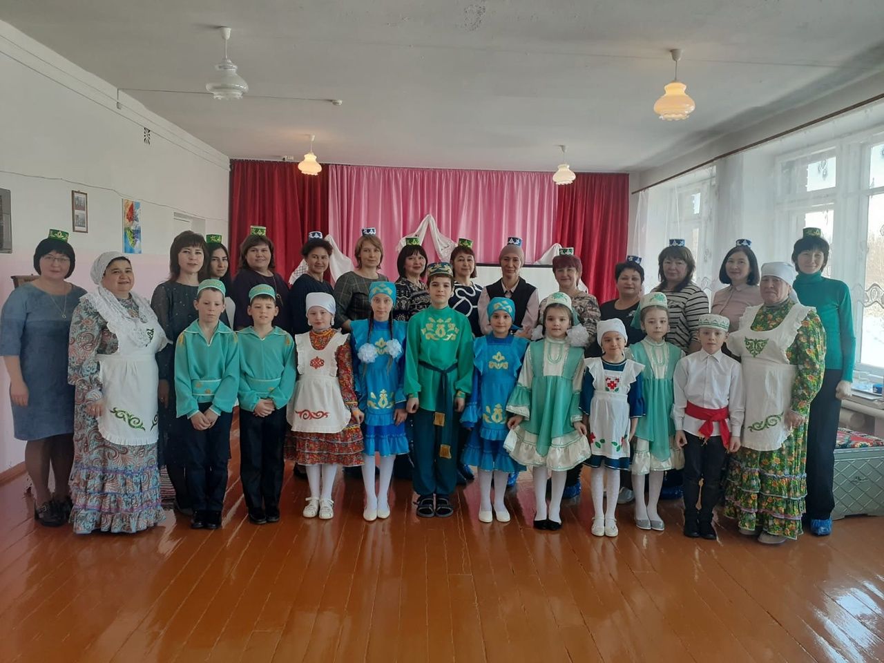 В Акбашской школе родной язык изучают через народный  фольклор