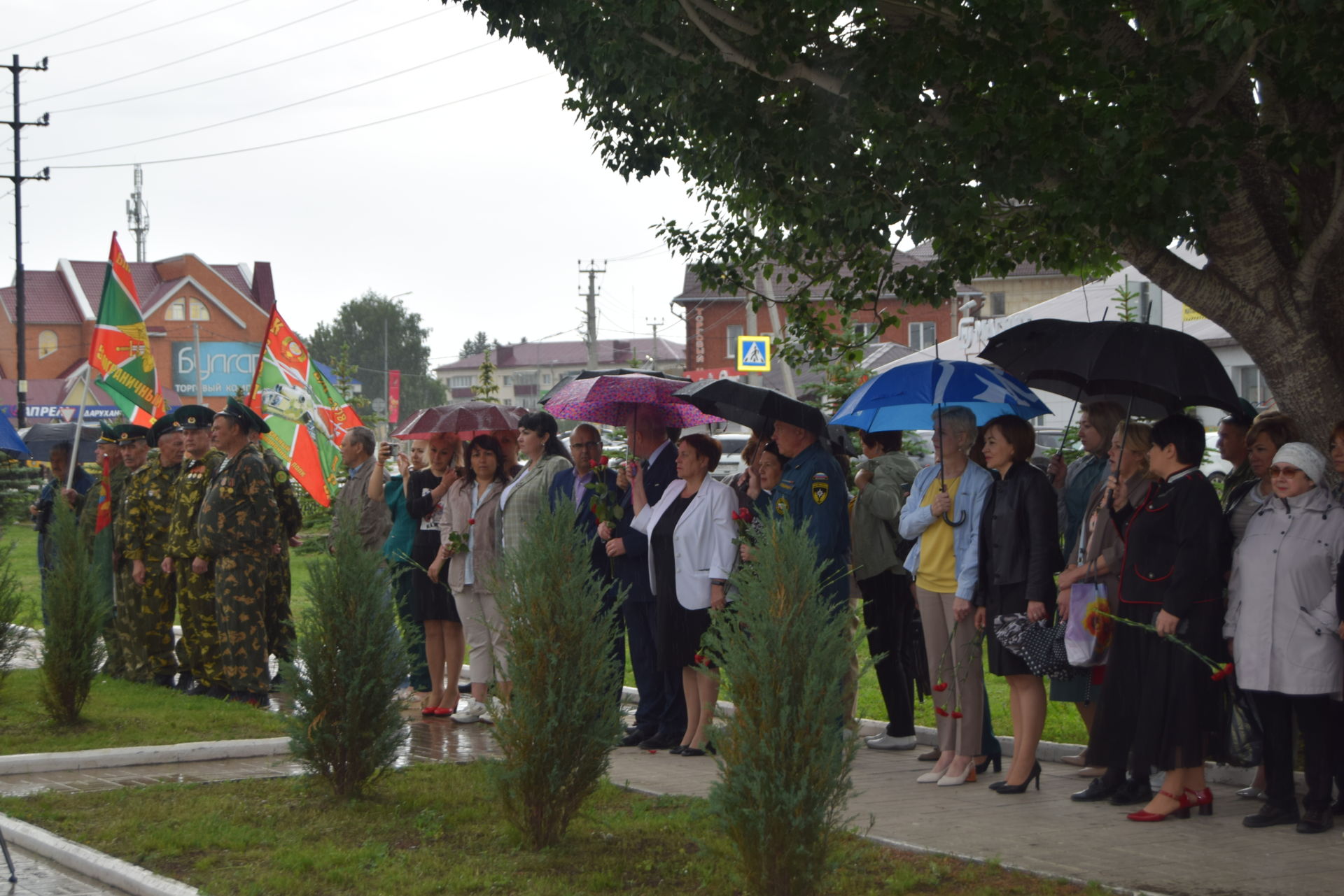 Торжественный митинг, посвященный Дню памяти и скорби, прошел в Уруссу