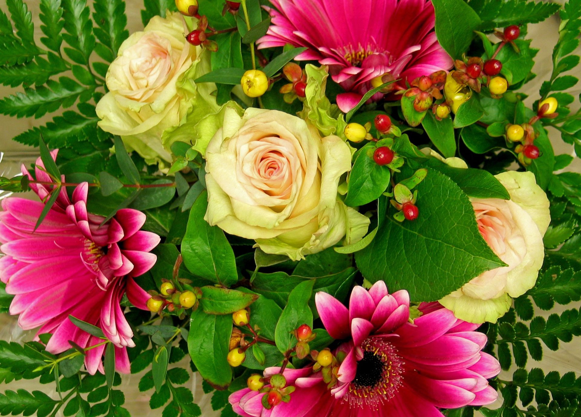 Сегодня отмечается день флористов и еще 9 праздников