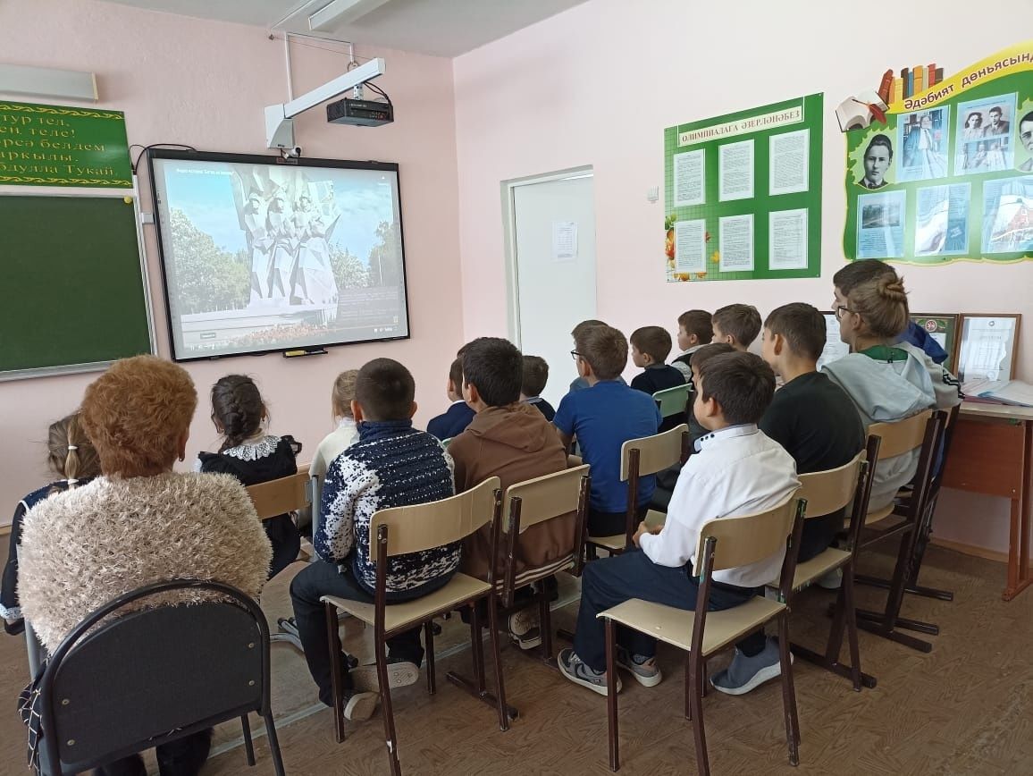 Урок памяти прошел Мало-Уруссинской школе