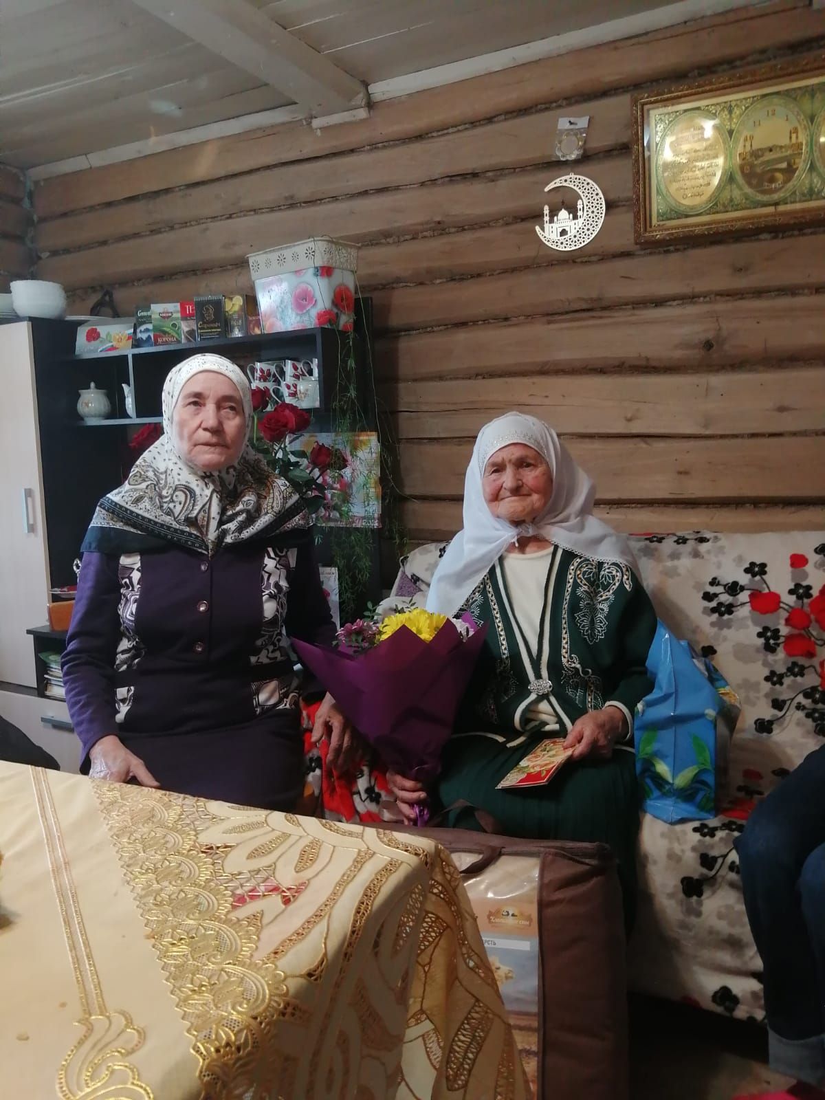 Многие лесопосадки района – ее рук дело