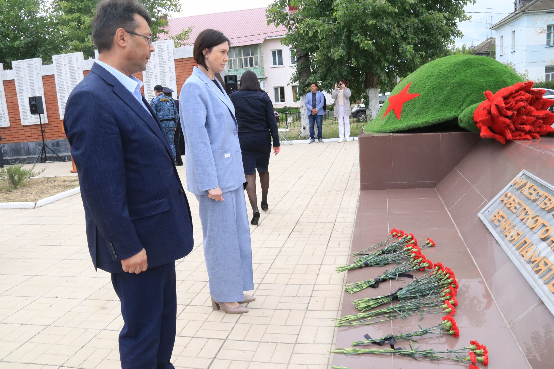 Распахнули сердца для памяти