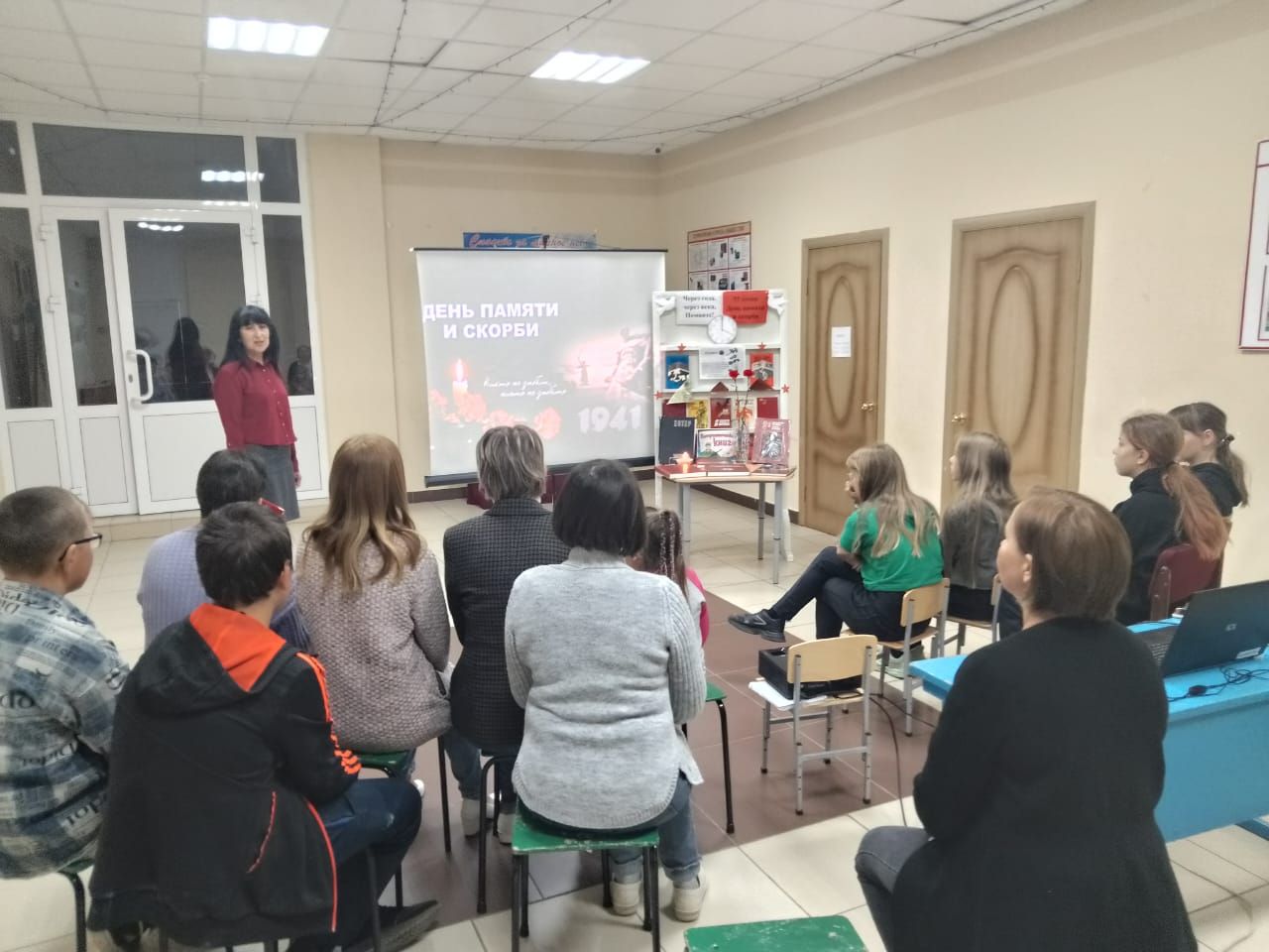 В Каракашлинской сельской библиотеке провели урок памяти «За час до рассвета»