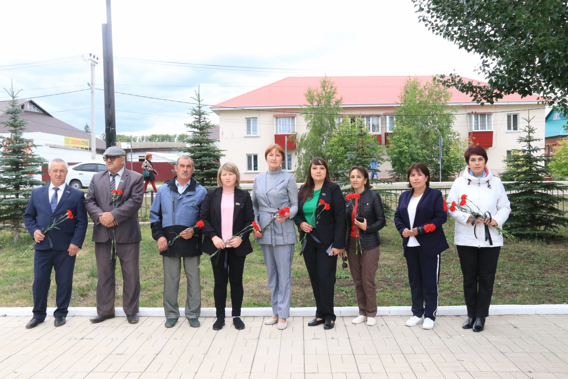 Распахнули сердца для памяти