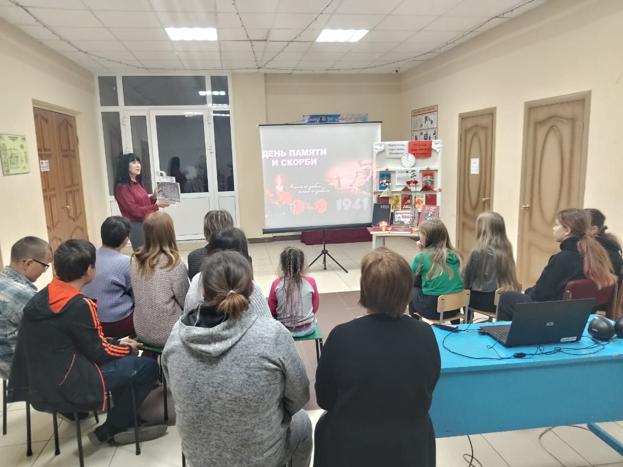 В Каракашлинской сельской библиотеке провели урок памяти «За час до рассвета»