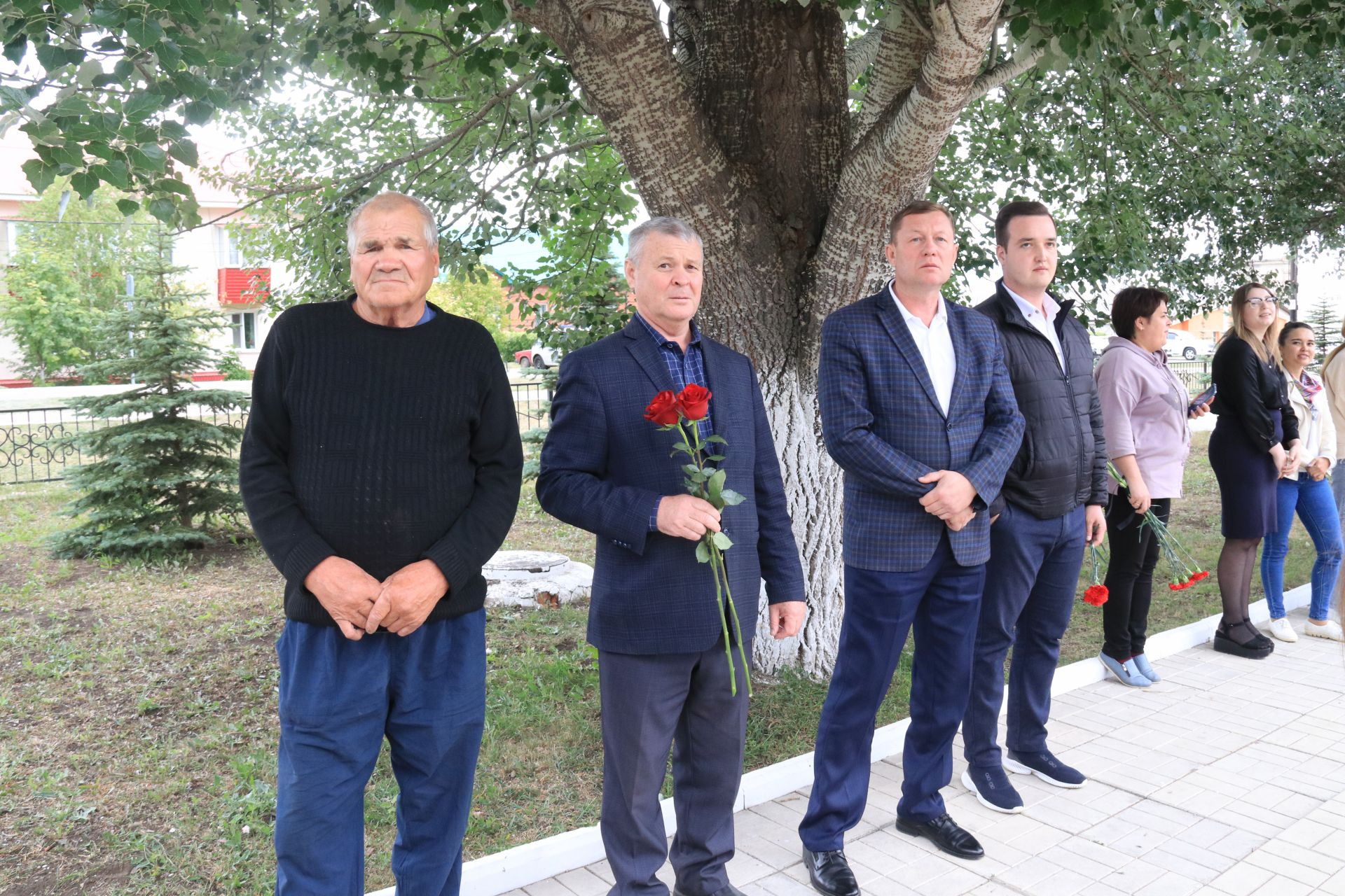 Распахнули сердца для памяти