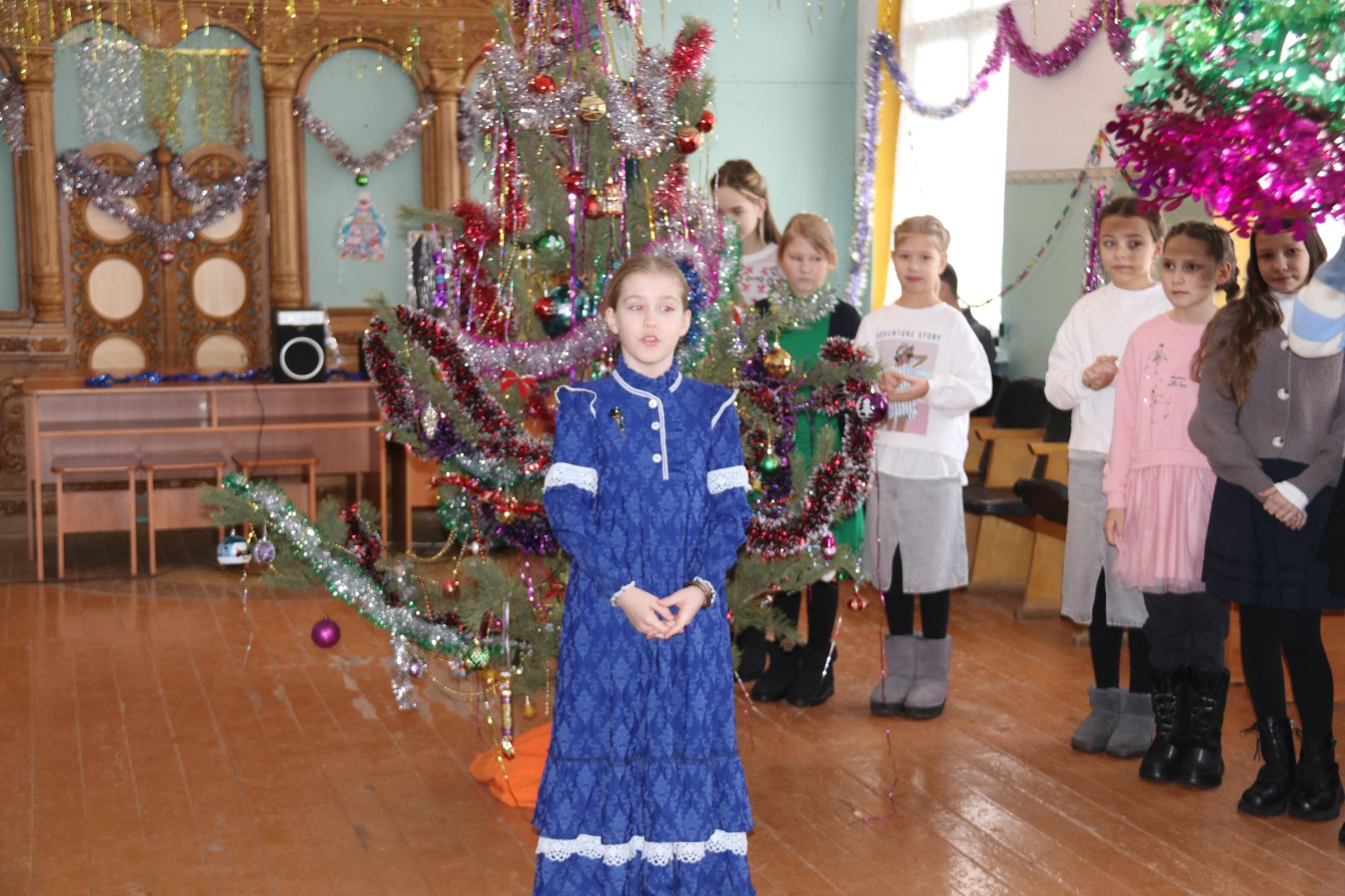 Веселый Рождественский утренник прошел в уруссинском Свято-Никольском приходе