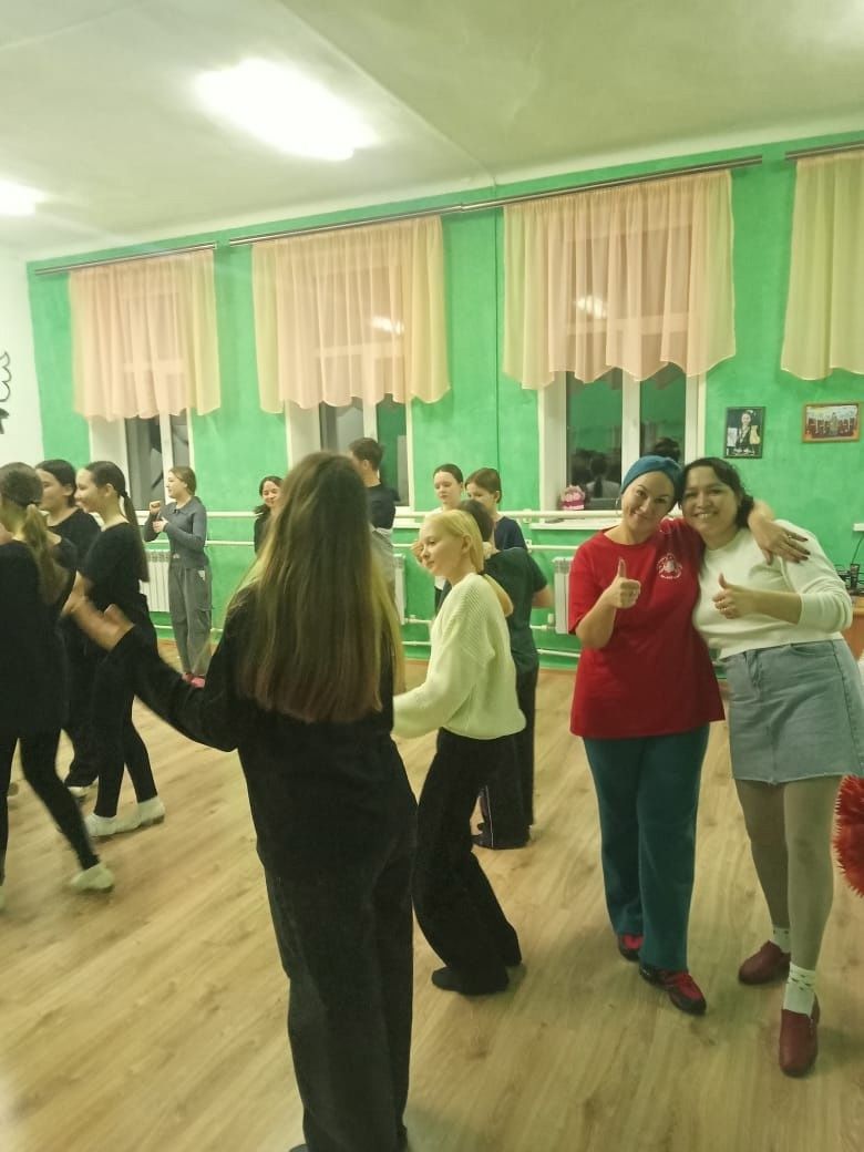 В студии «Юные таланты» сегодня царила атмосфера радостного волнения и вдохновения