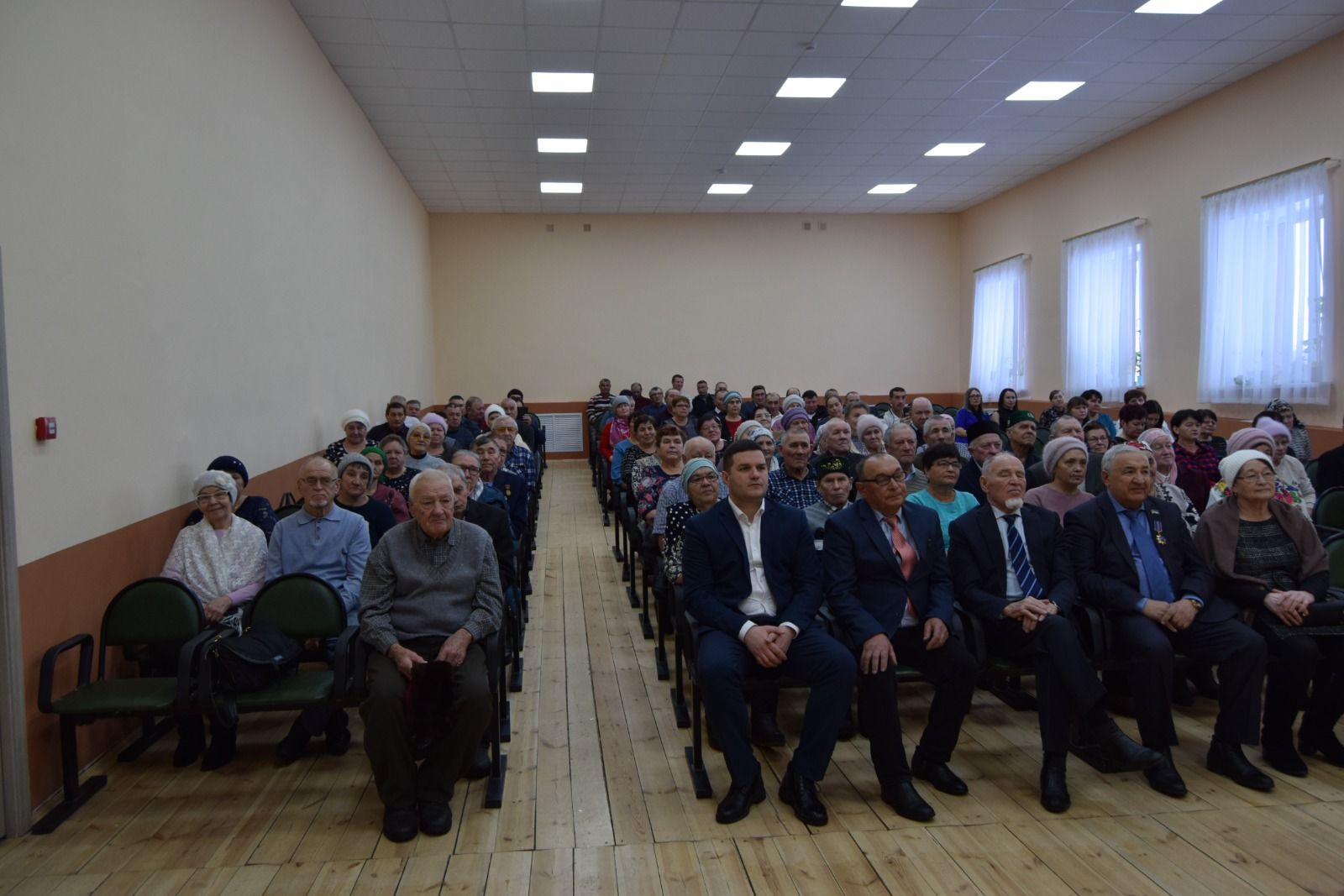 В Байряке с размахом поздравили хлеборобов