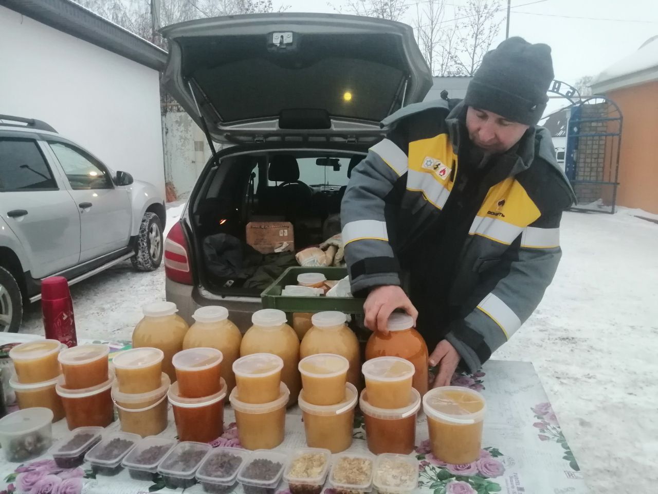 В Уруссу — новогодняя ярмарка
