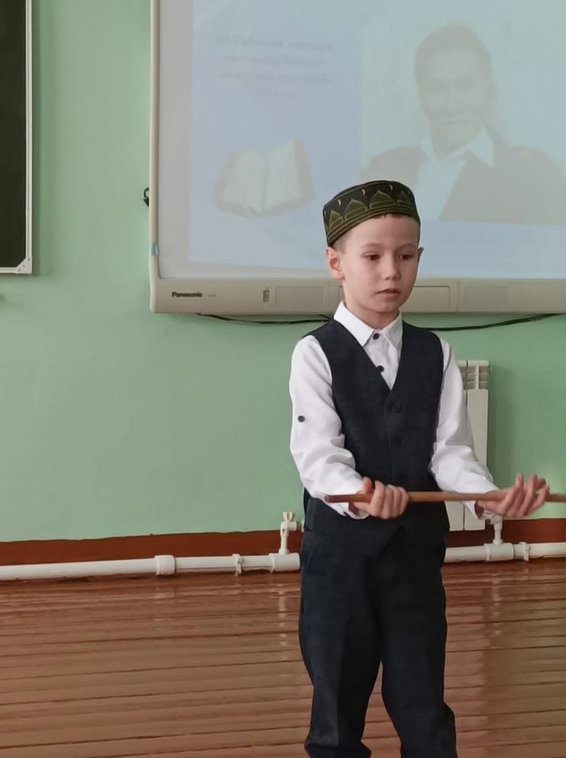 Дымтамакские учащиеся стали участниками конкурса чтецов «Яруллин укулары»