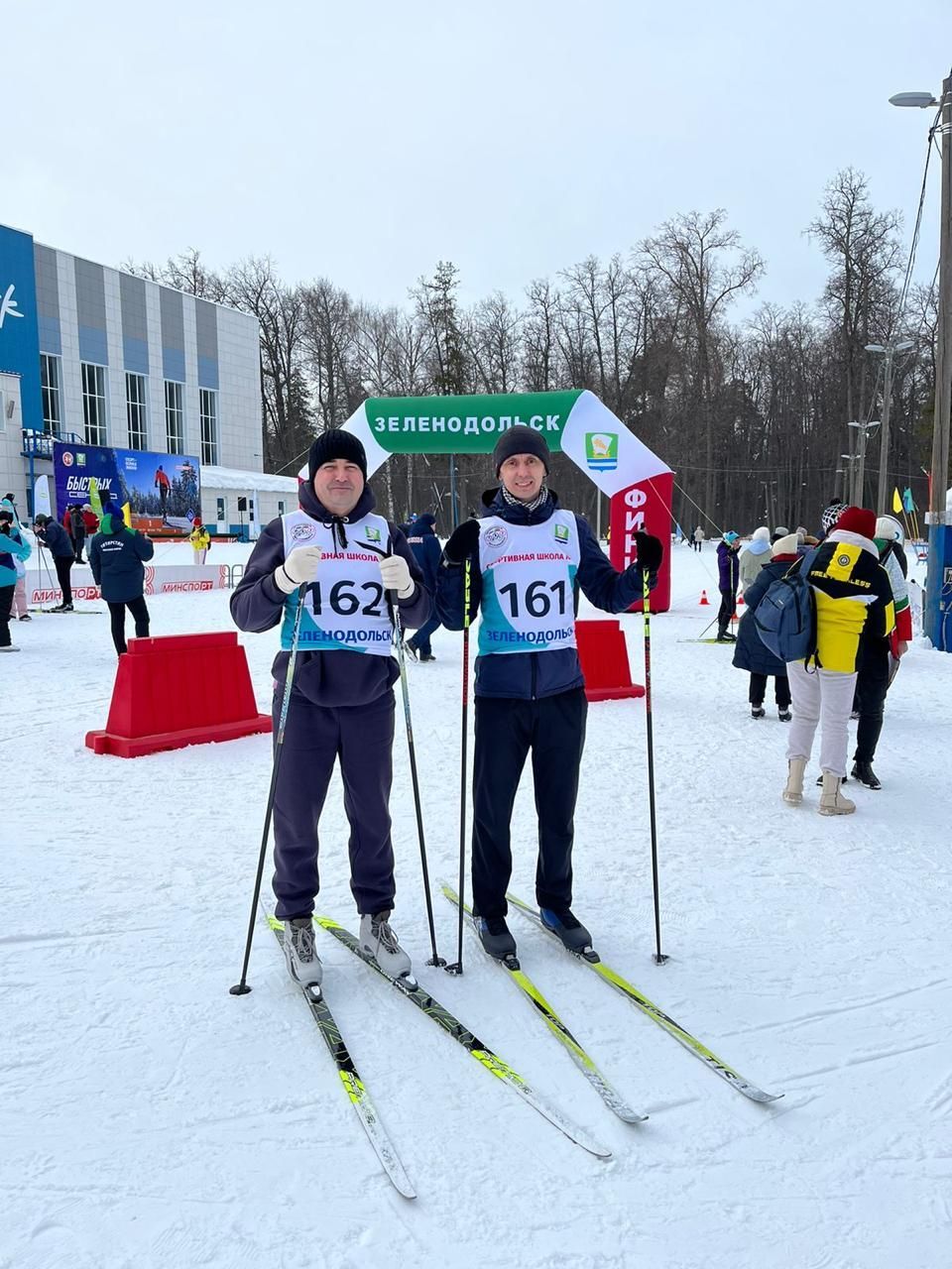 Работники исполкома района встали на лыжи в Зеленодольске
