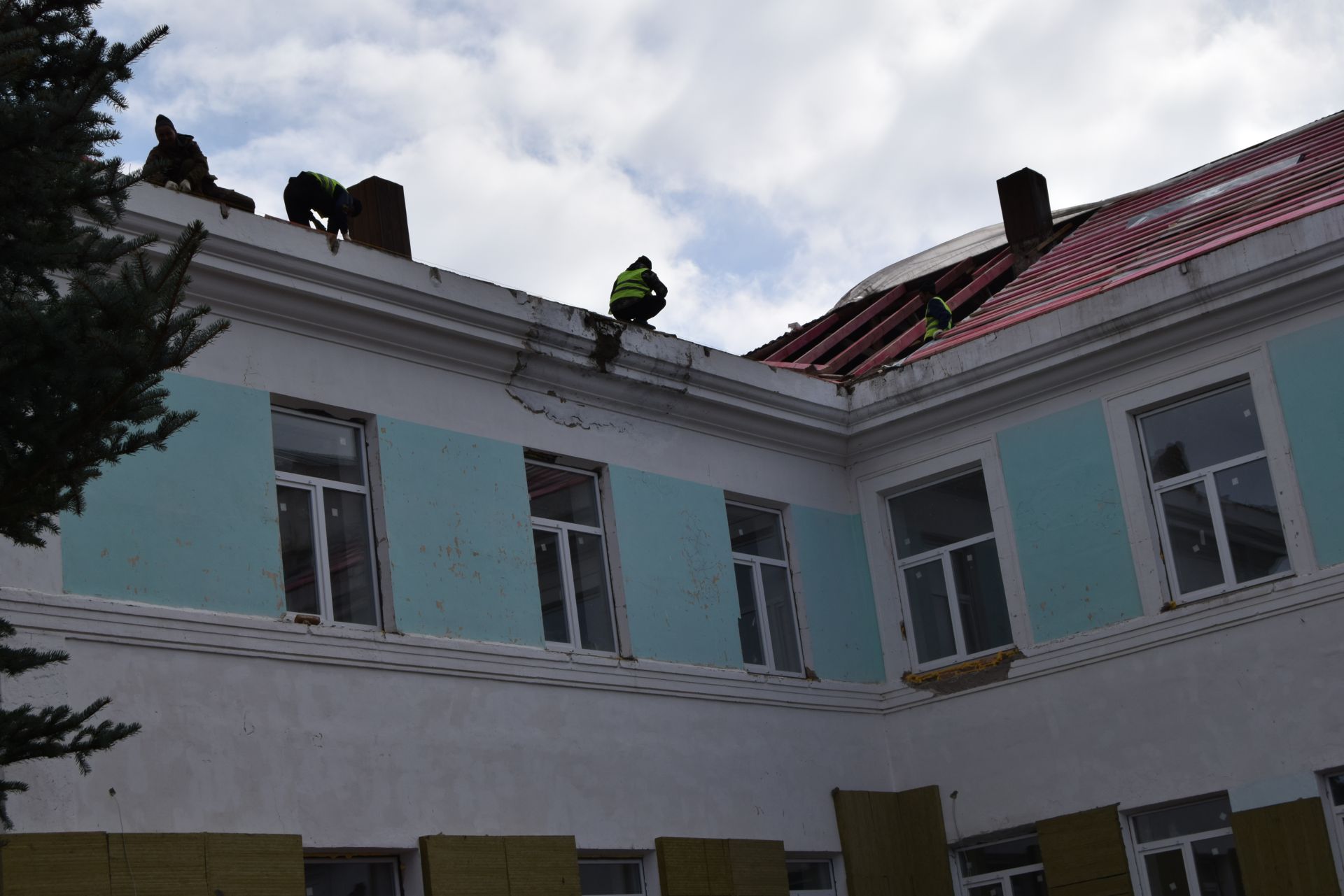 Капитальный ремонт Уруссинского детского сада в самом разгаре