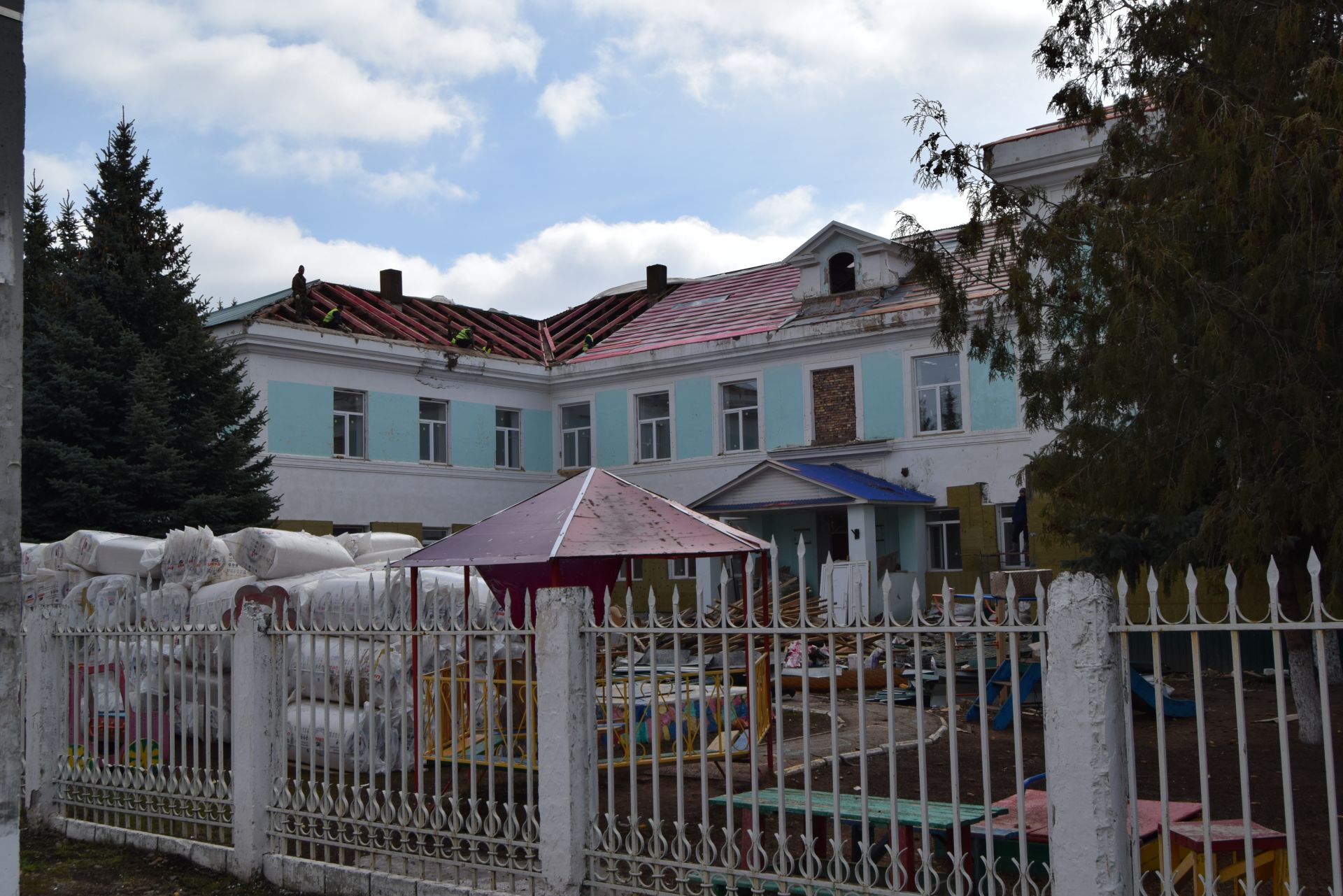 Капитальный ремонт Уруссинского детского сада в самом разгаре