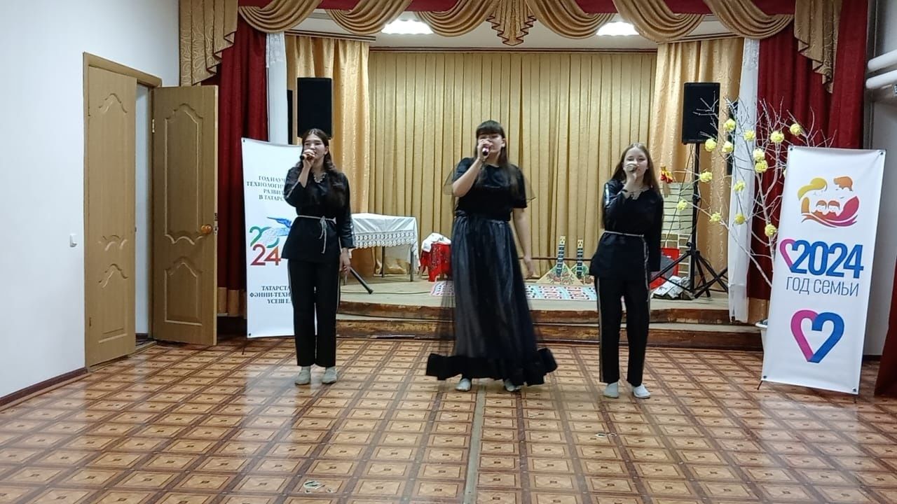 Творческие коллективы Дым-Тамакского СДК приняли участие в смотр-конкурсе художественной самодеятельности