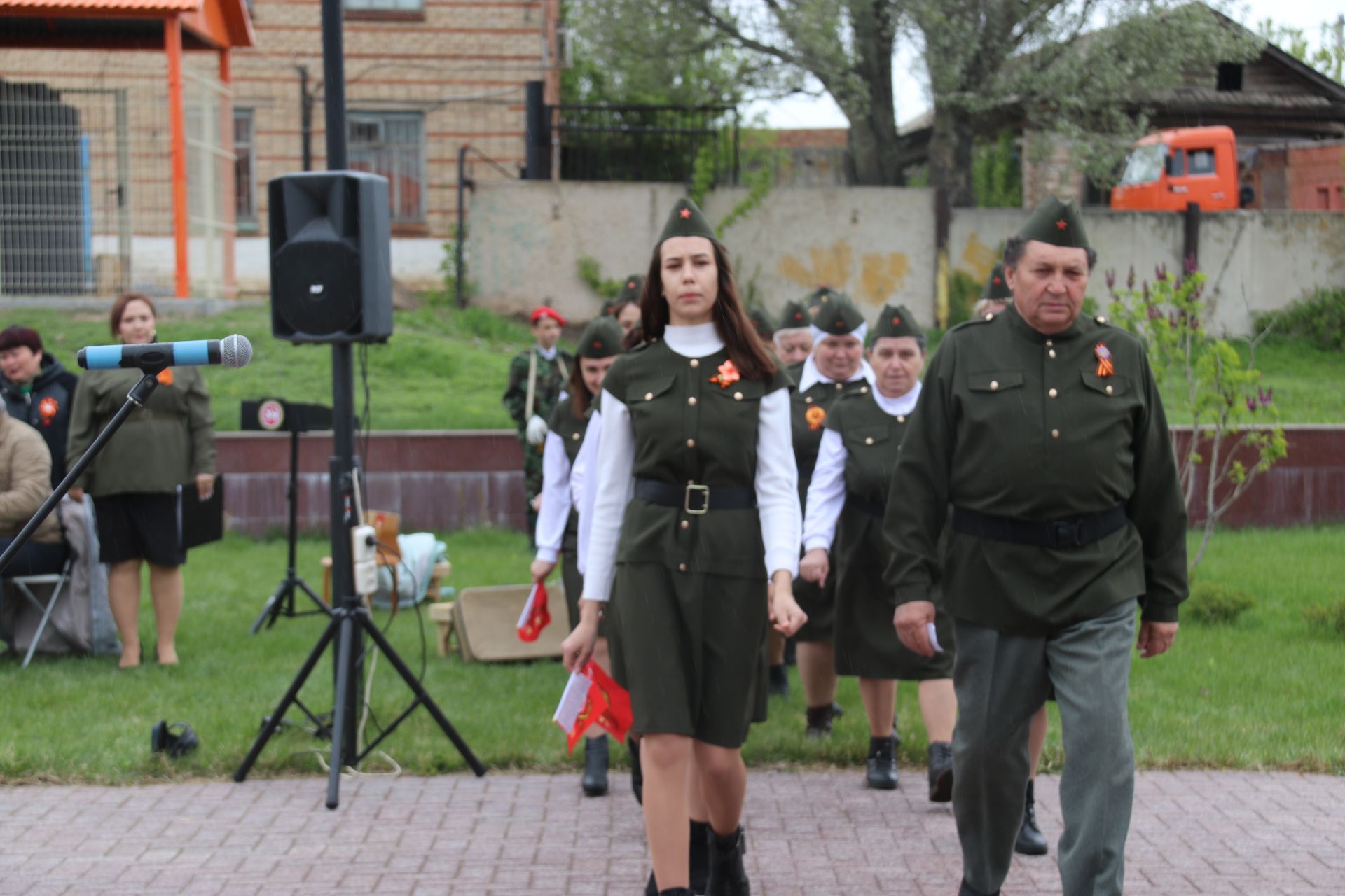 Староуруссинская молодежь — о Великой Отечественной войне