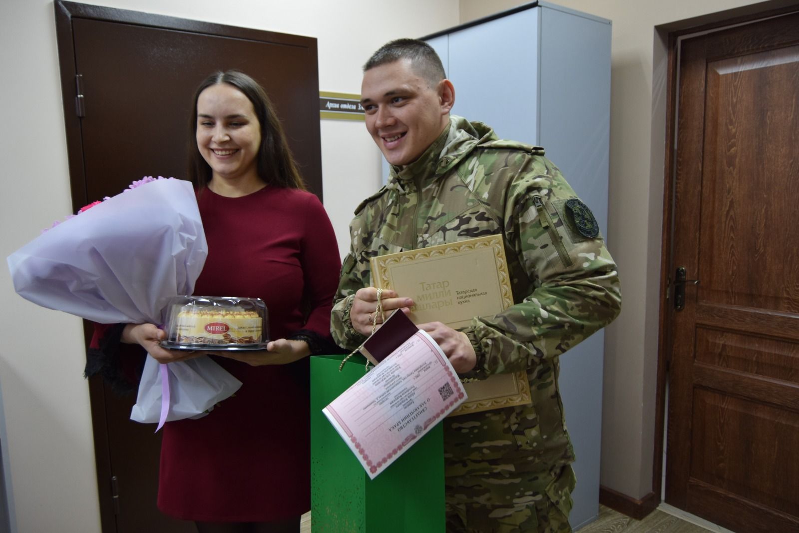 Зарегистрирован первый в новом году брак