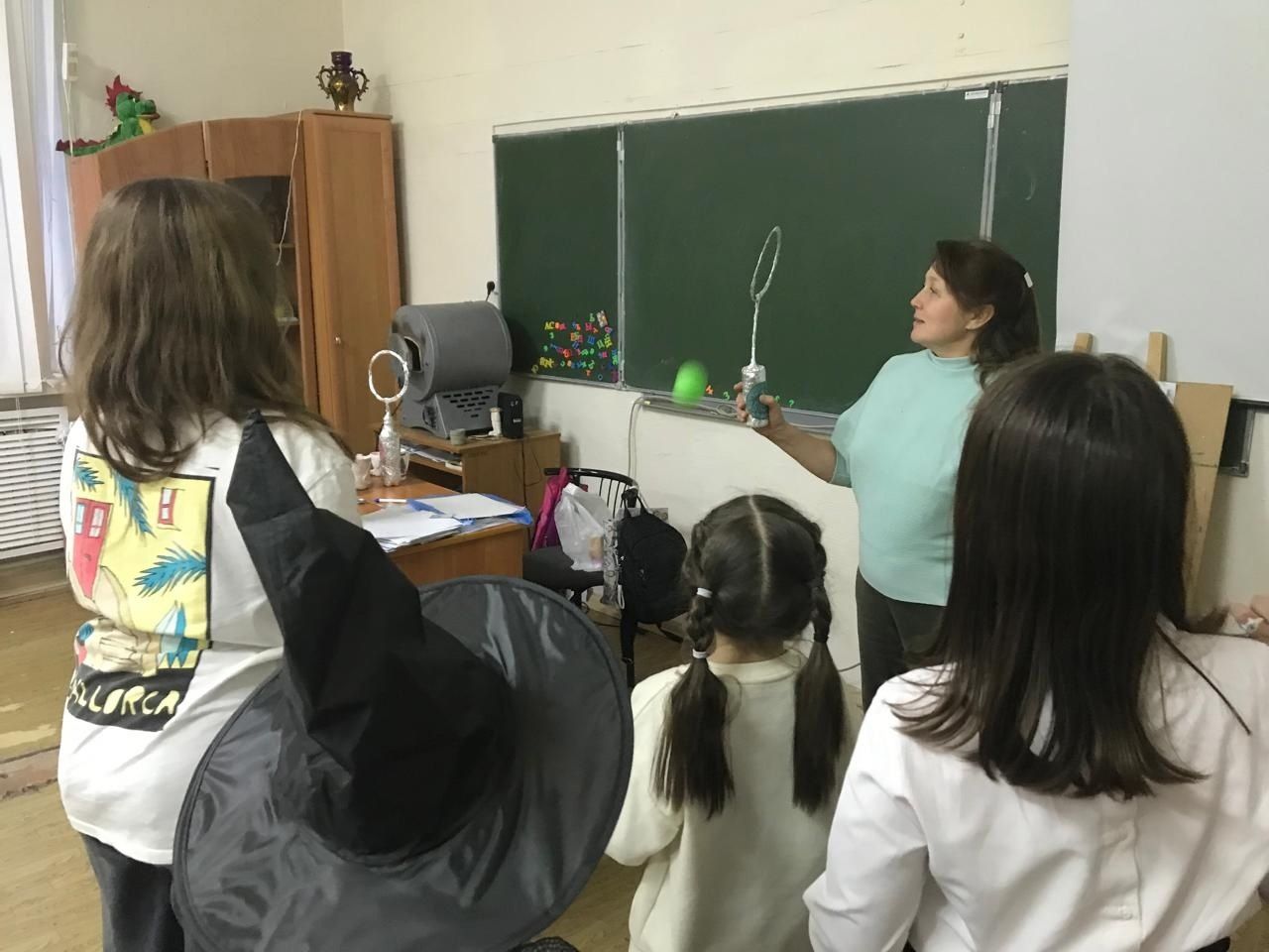 Сегодня, в честь старого нового года, в Центре детского творчества прошла квест-игра «Вечер любителей Гарри Поттера»