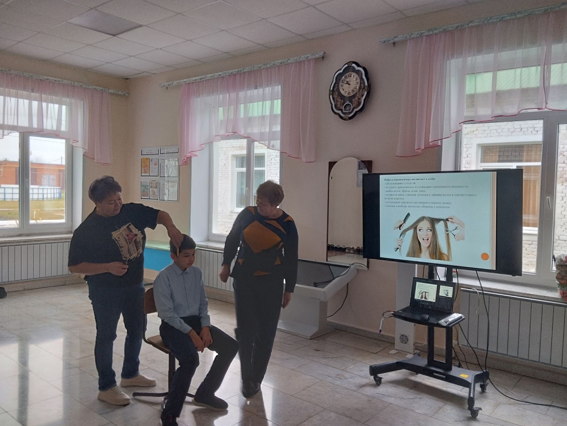 В Байрякинском СДК прошел профориентационный мастер-класс