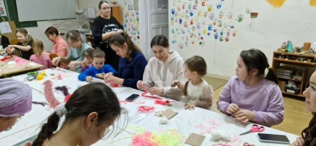Праздник творчества для мам