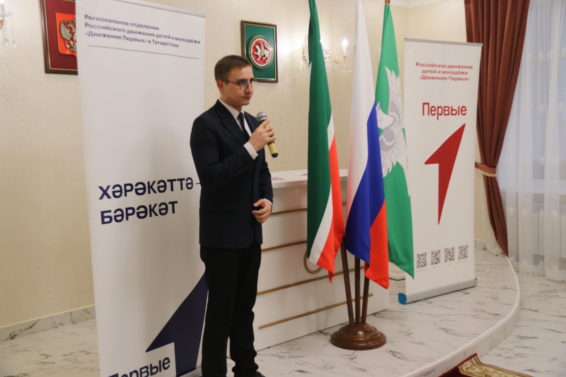 Отныне они юные граждане России
