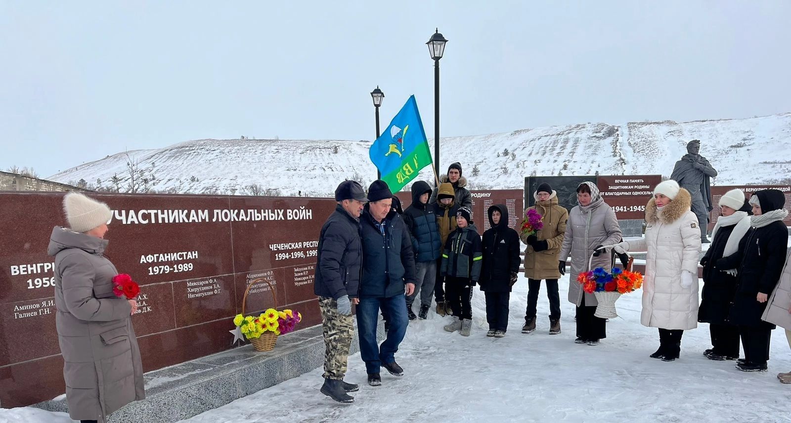 Иске Урыссу авылында Әфган сугышында катнашкан авылдашларын искә алдылар