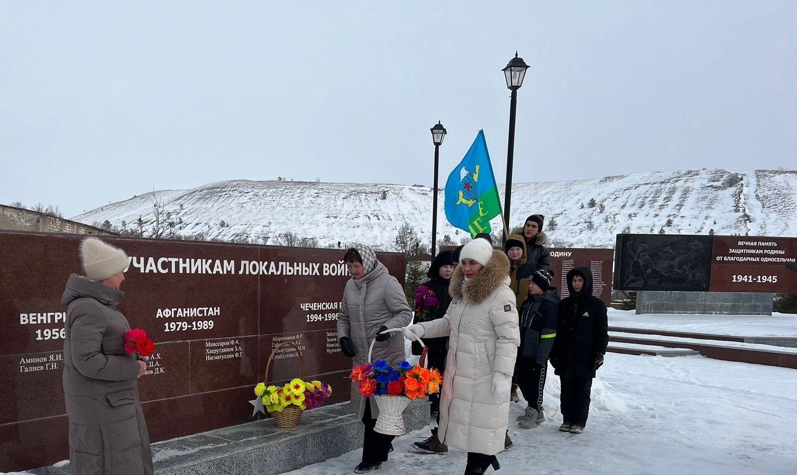 Иске Урыссу авылында Әфган сугышында катнашкан авылдашларын искә алдылар