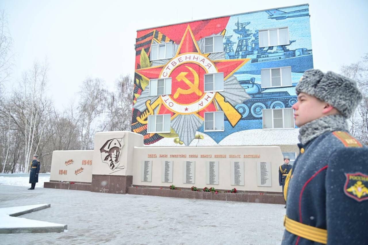 Дмитрий Медведев прибыл в Казань