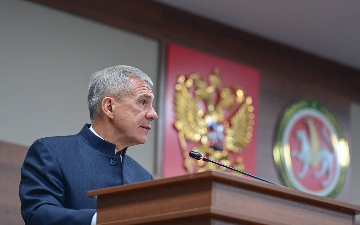 Минниханов призвал суды уделять особое внимание защите прав участников СВО
