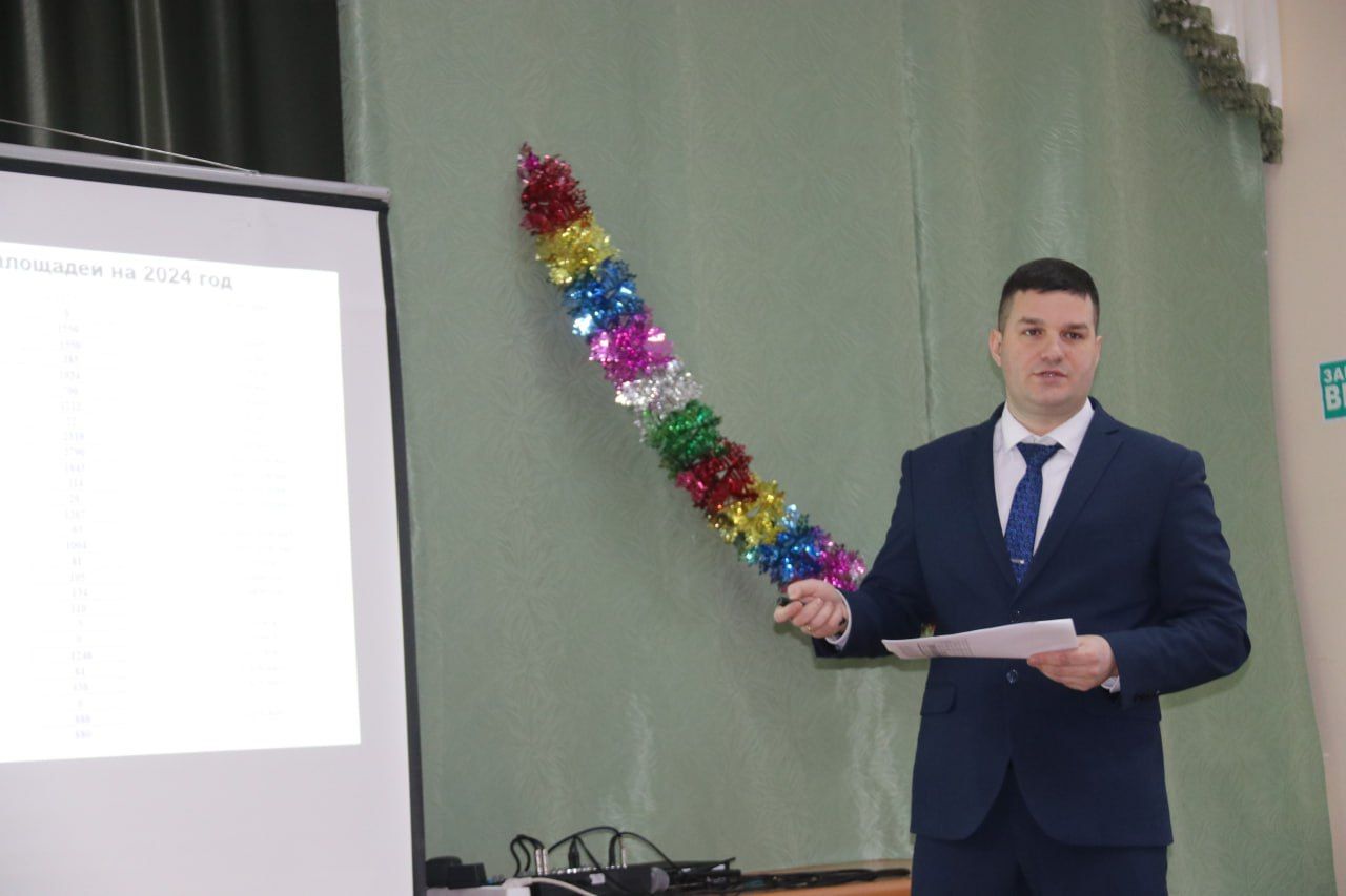 Отчизна для него – земля его взрастившая