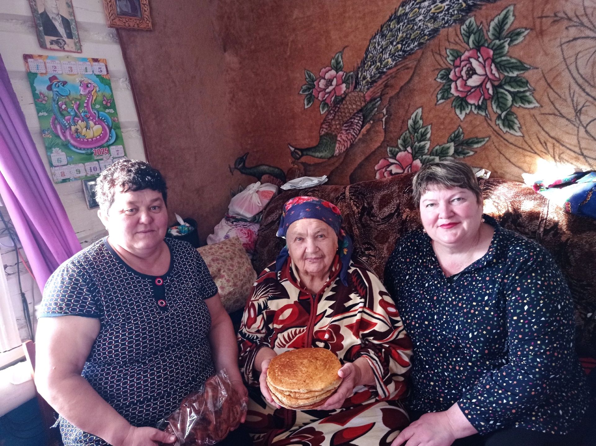 Кто живет рядом с нами: улыбнись, помоги...