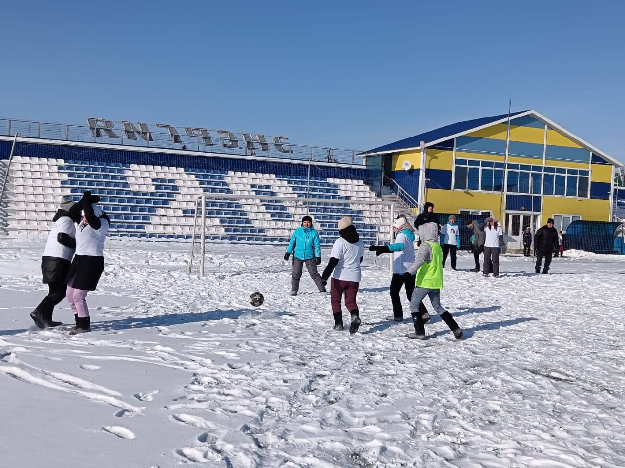Сегодня на  стадионе «Энергия» развернулась настоящая битва!