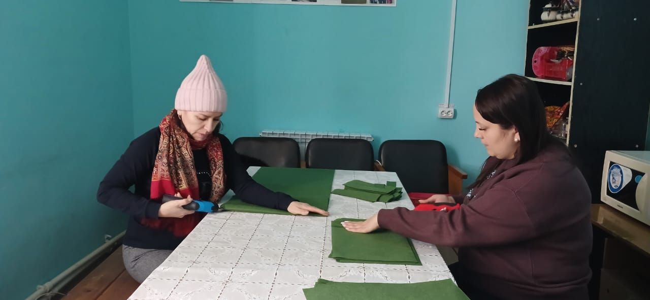 Жители Ютазинского района собрали гуманитарную помощь для участников СВО