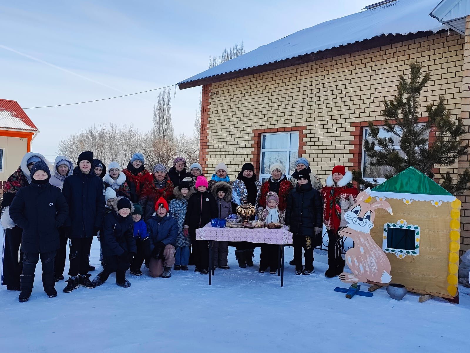 На Масленицу – в павлопосадских платках
