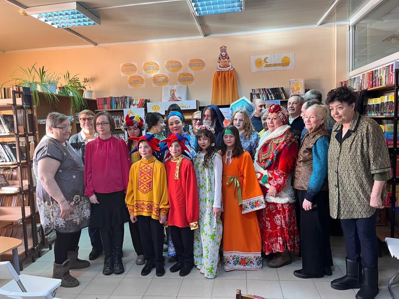 Волшебная Масленица в библиотеке: сказочное представление «В некотором царстве...»
