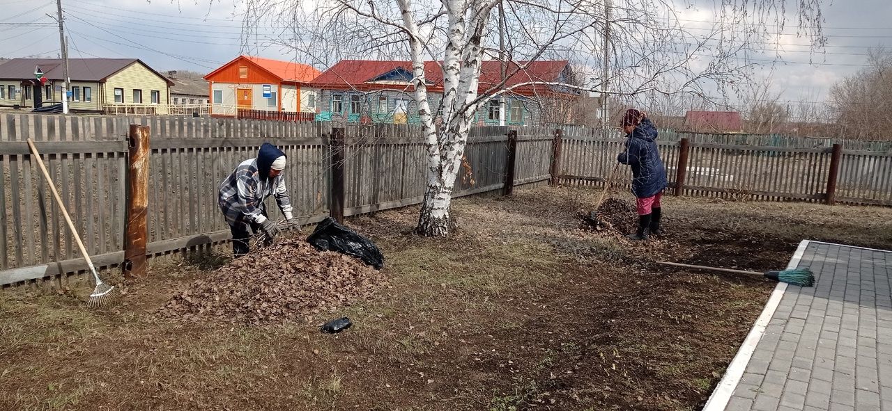Субботник у мемориала Победы: сохраним память вместе!