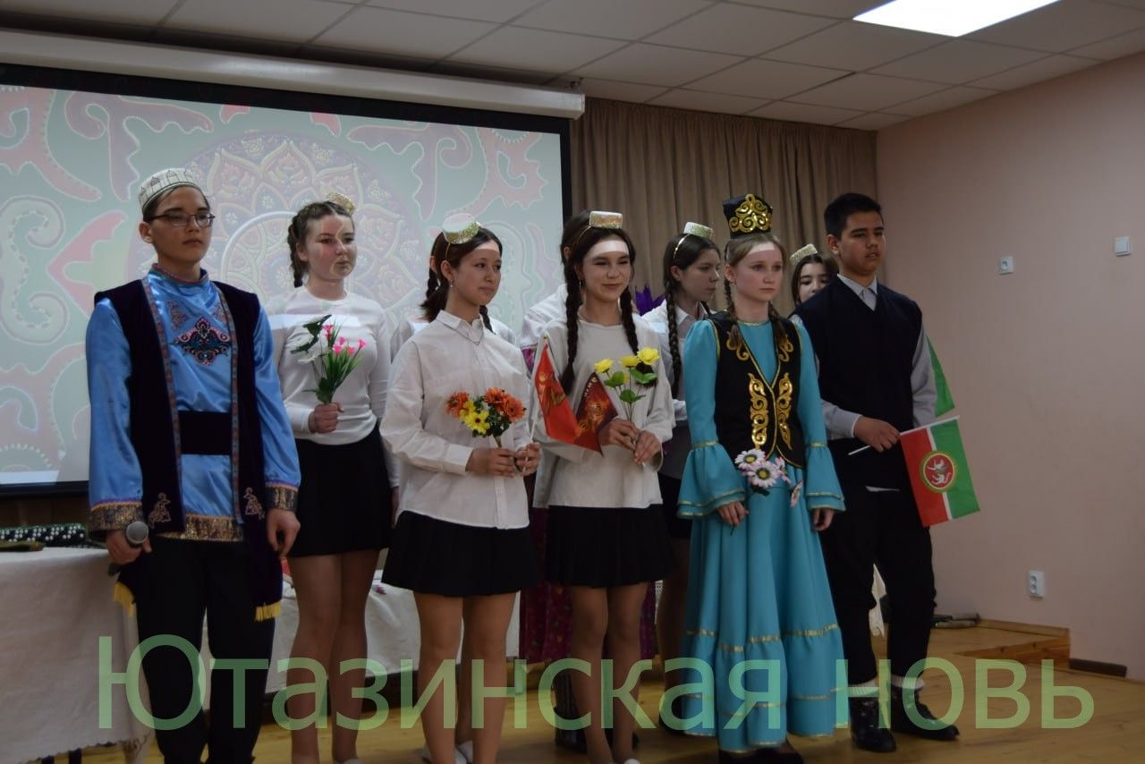 Со школьной скамьи – любовь к родному языку