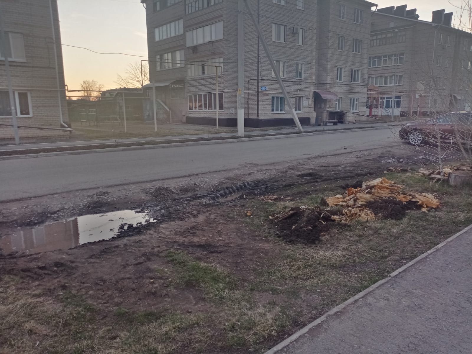 ТСЖ «Удача» и ТОС «Центральный» благоустроили территорию на улице Химиков