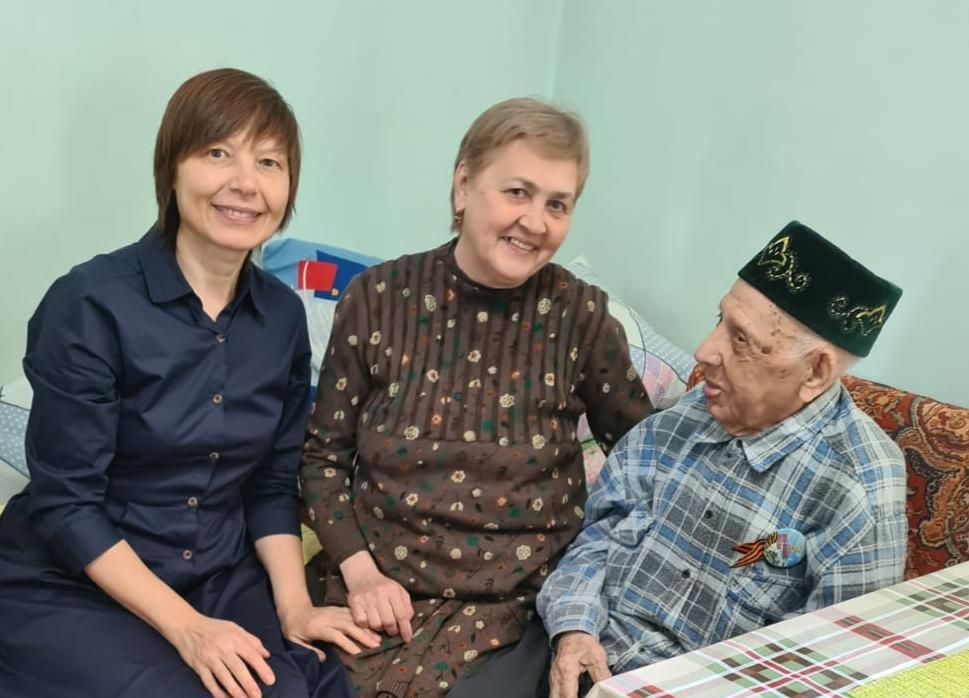 Акция «В гости к ветерану» продолжается