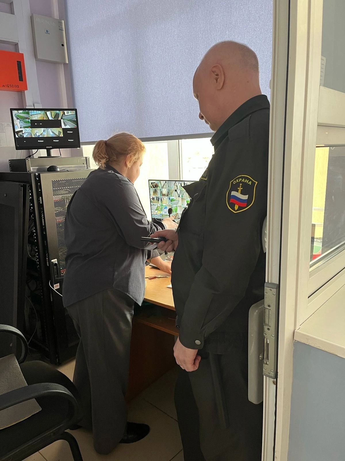 Учебная тренировка по антитеррористической безопасности прошла в Уруссинской школе №2