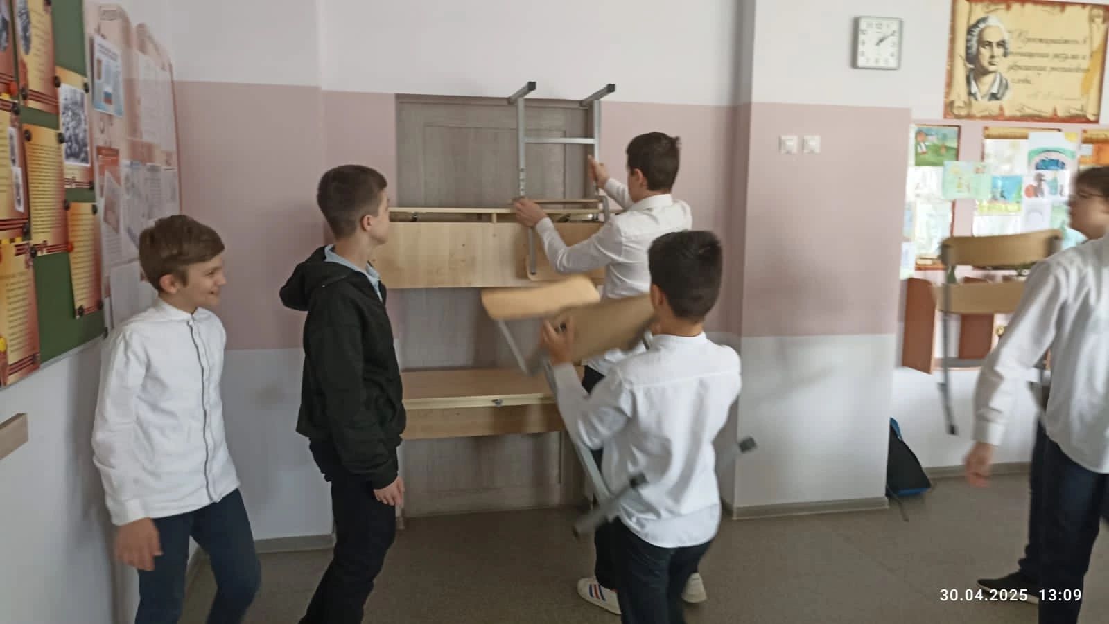 Учебная тренировка по антитеррористической безопасности прошла в Уруссинской школе №2