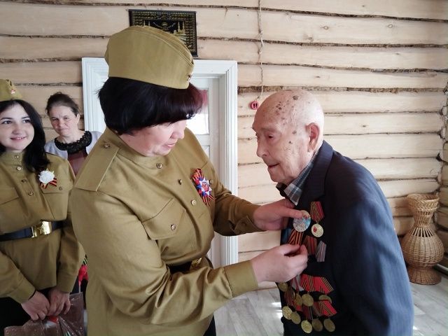 Посещение ветерана и акция памяти