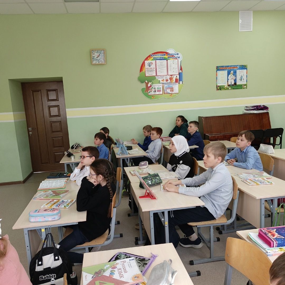 Правила безопасности на водных объектах: инструктаж для учащихся